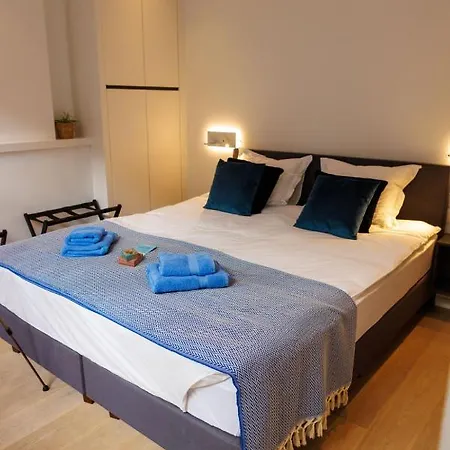 Apl8 St-anna Bed & Breakfast